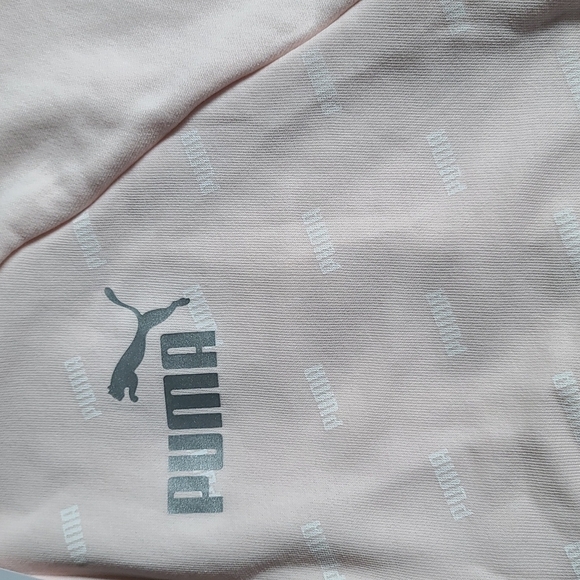 Puma Ladies' Half Zip Kangaroo Pocket Pullover, Rosewater Medium - NEW - Picture 6 of 9
